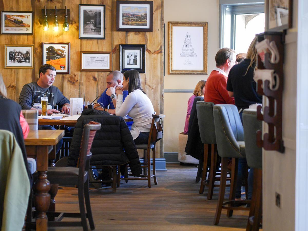 The Fox Hotell Chipping Norton Eksteriør bilde
